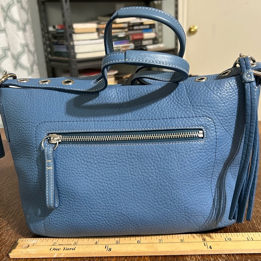 Coach EXCELLENT Cornflower Blue Pebble Leather Shoulder Bag